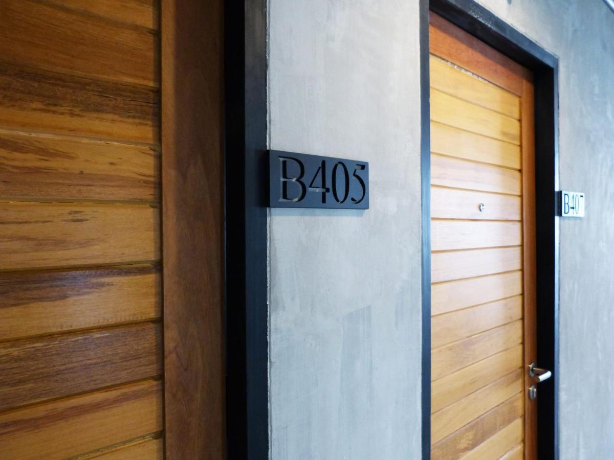 B Arch House Hotel And Cafe Ll No Parking Ll Chiang Mai Eksteriør bilde